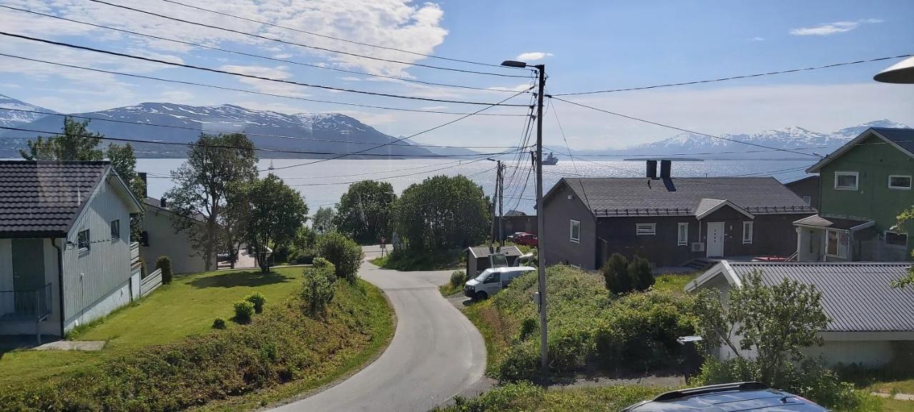 Aurora Rooms In Shared Apartment Nr2 We Are Doing Privet Northen Lights Trips, Reindeer Trip And Fjord Sommaroy Trip Tromsø Exterior foto
